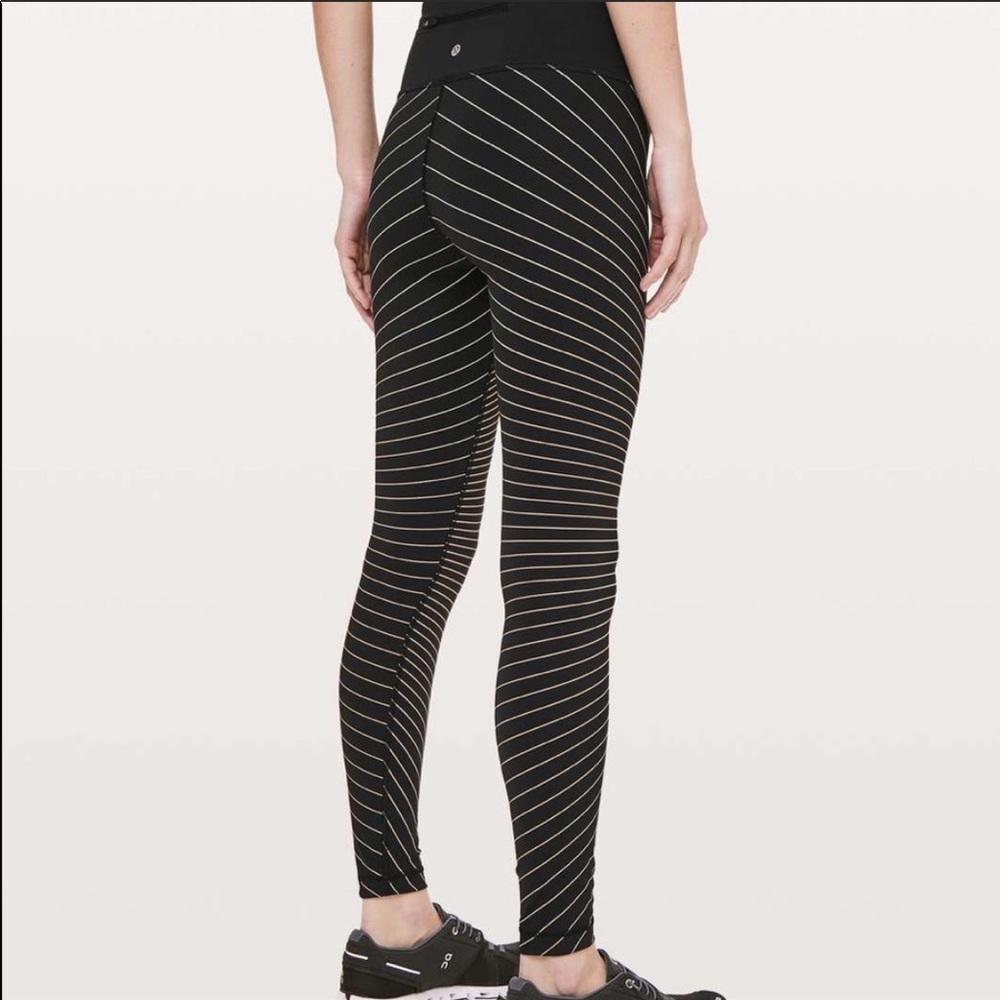 Lululemon speed wunder tight 4 reflective RARE